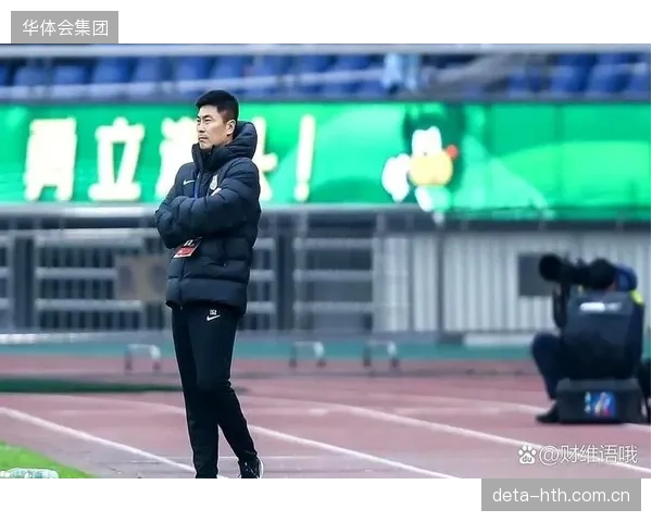李国旭确认足协杯将锻炼全华班,刚结束国足集训的朱鹏宇有望获得战术核心地位。 李国旭确认足协杯将锻炼全华班,刚结束国足集训的朱鹏宇有望获得战术核心地位。